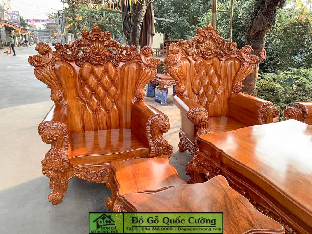 Bàn ghế hoàng gia giả nệm gõ đỏ mẫu đặc biệt của Hải Minh